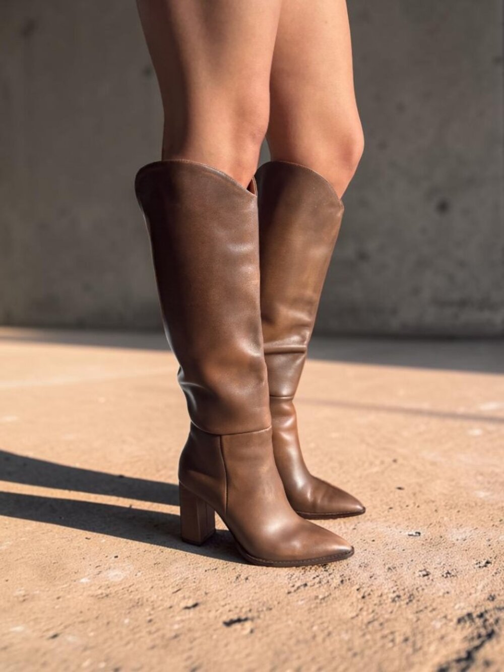 Steve Madden Brown Leather Knee High Boots Size 6